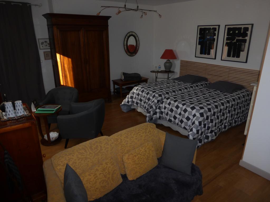 Chambre D'Hotes Le Tilleul De Canac Rodez Exterior photo
