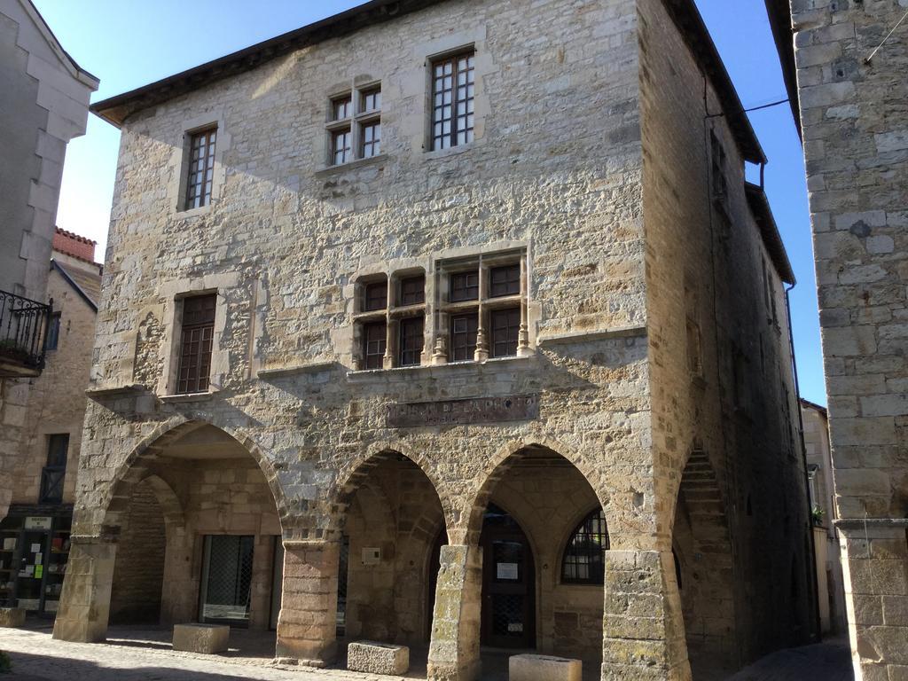 Chambre D'Hotes Le Tilleul De Canac Rodez Exterior photo